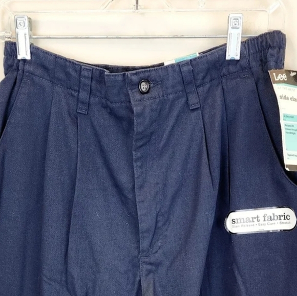 Lee At The Waist Relaxed Fit Side Elastic Tapered Leg Pant - Picture 6 of 11